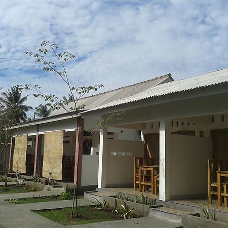 Putri Homestay Gili Meno Δωμάτιο φωτογραφία
