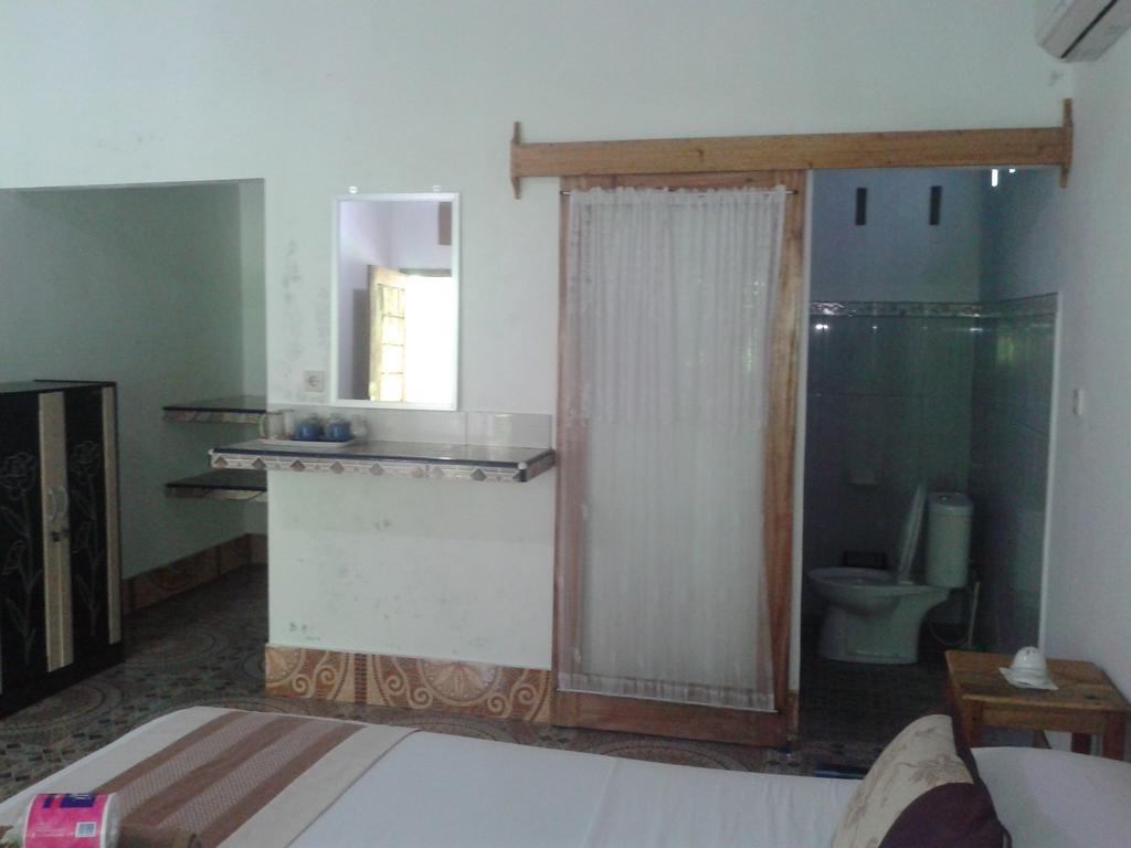 Putri Homestay Gili Meno Εξωτερικό φωτογραφία