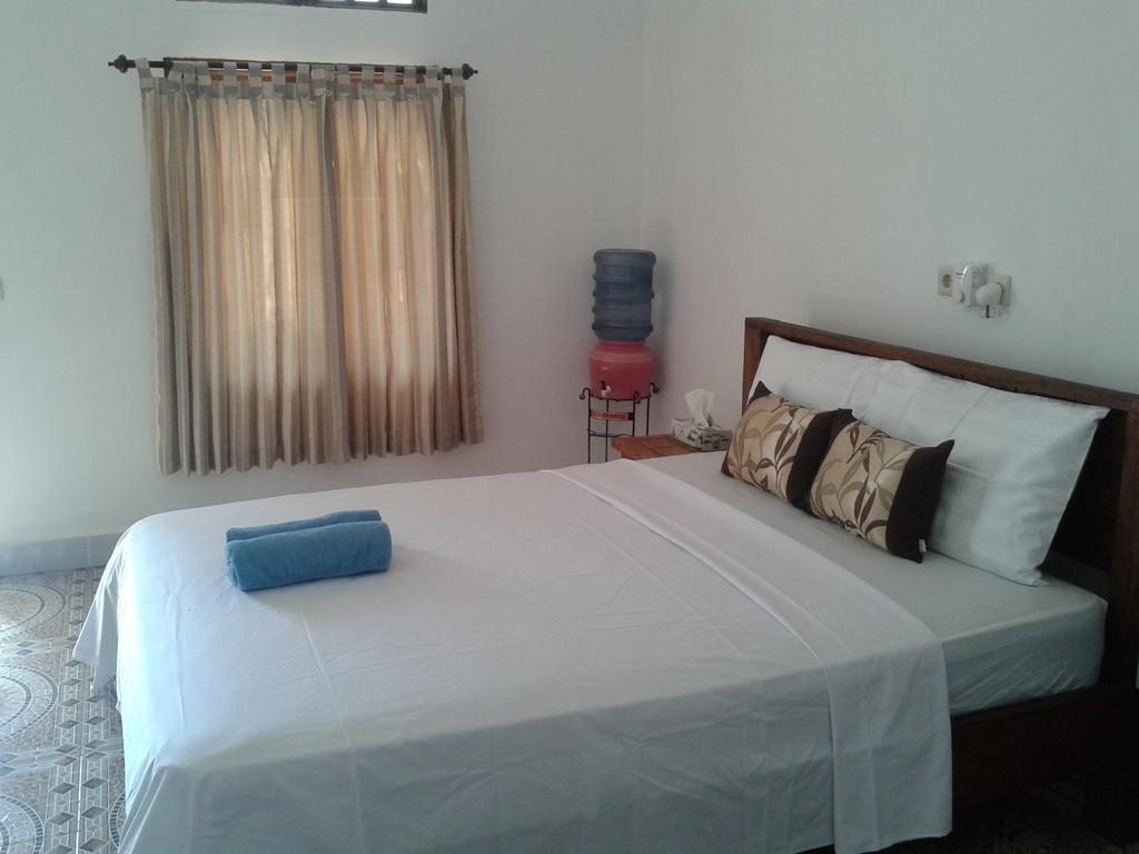 Putri Homestay Gili Meno Δωμάτιο φωτογραφία