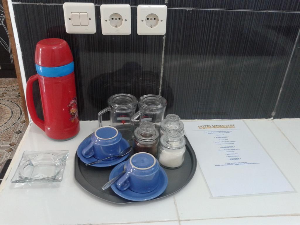 Putri Homestay Gili Meno Δωμάτιο φωτογραφία