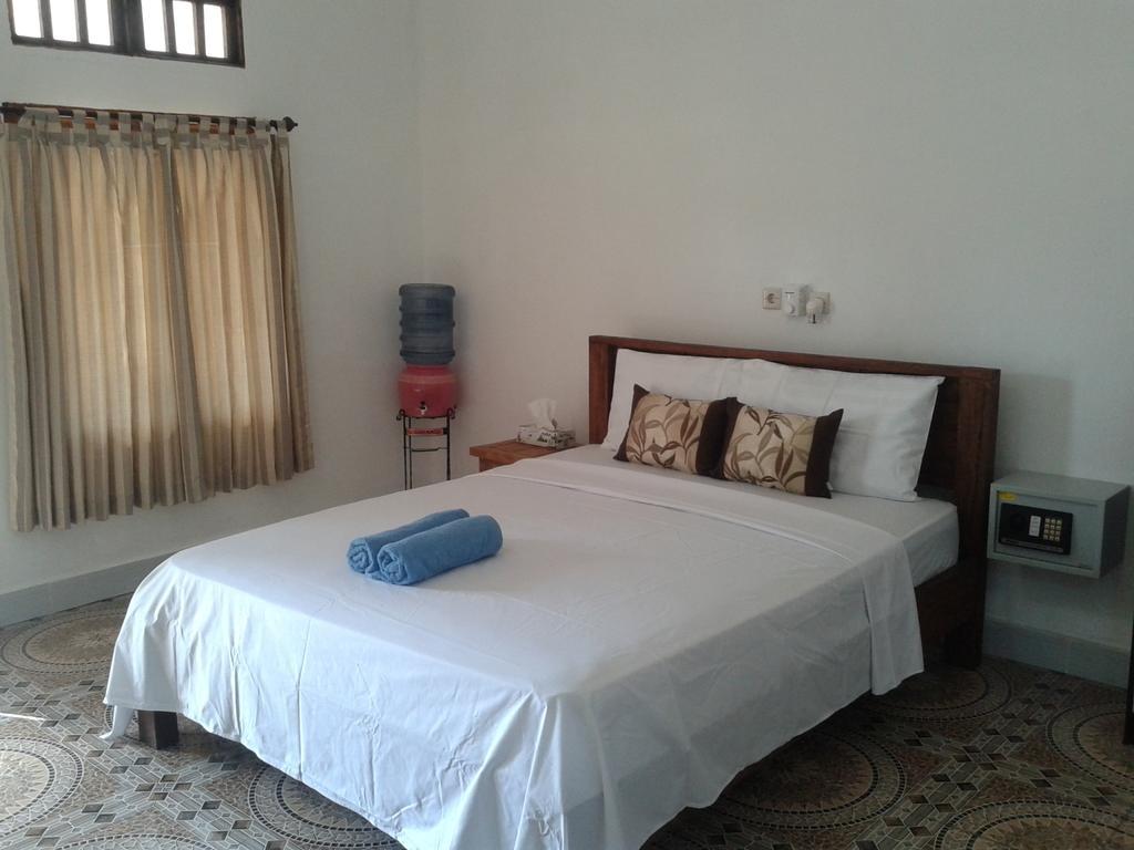 Putri Homestay Gili Meno Δωμάτιο φωτογραφία