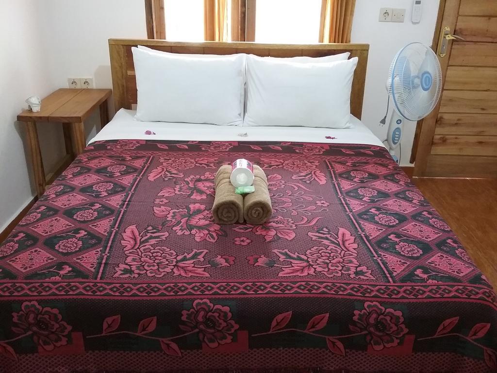 Putri Homestay Gili Meno Εξωτερικό φωτογραφία