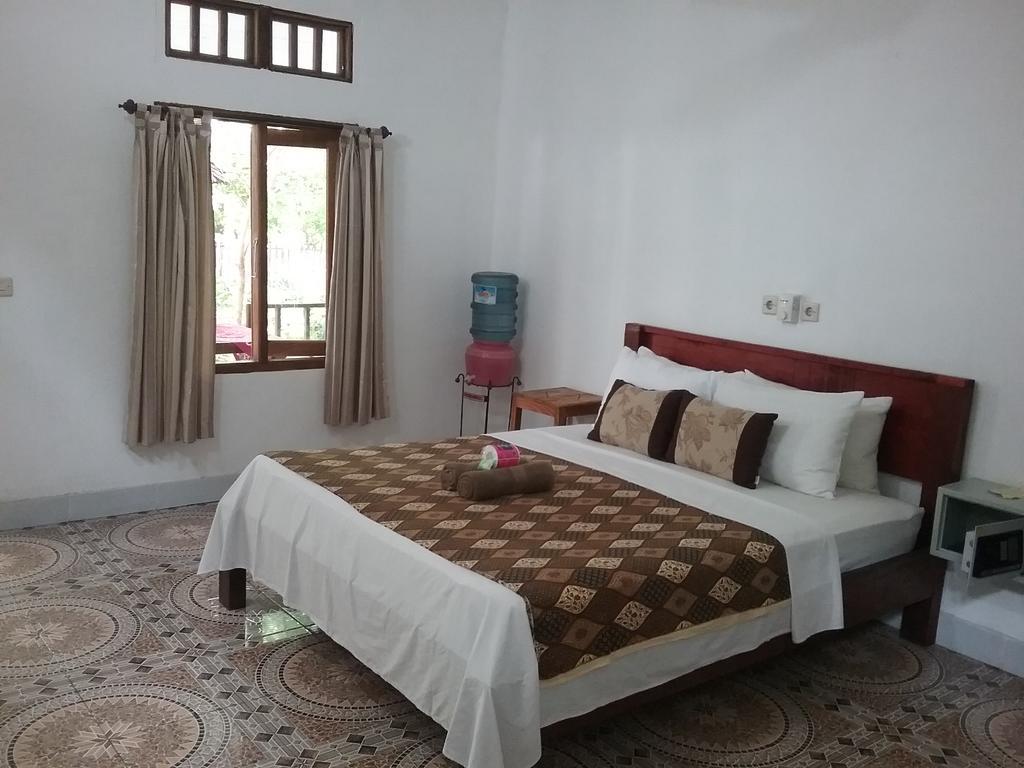 Putri Homestay Gili Meno Εξωτερικό φωτογραφία