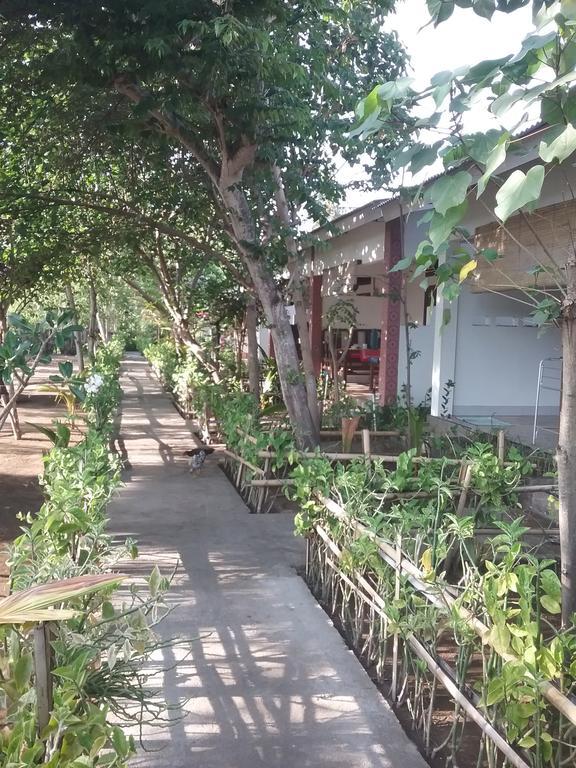 Putri Homestay Gili Meno Εξωτερικό φωτογραφία