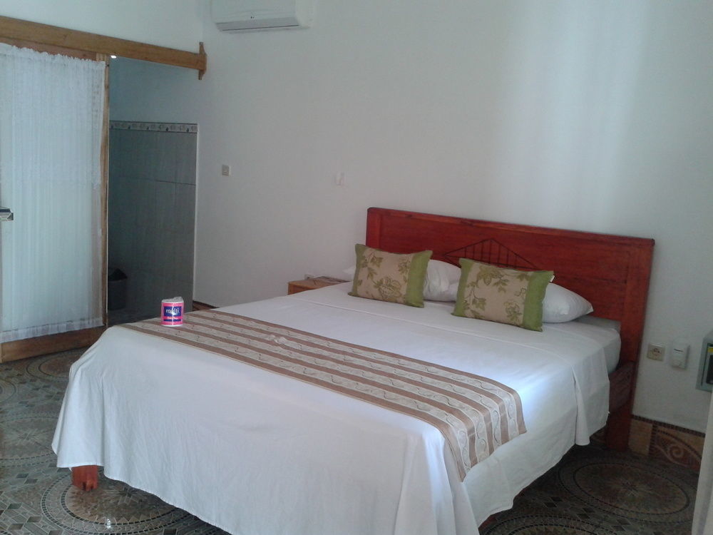Putri Homestay Gili Meno Εξωτερικό φωτογραφία
