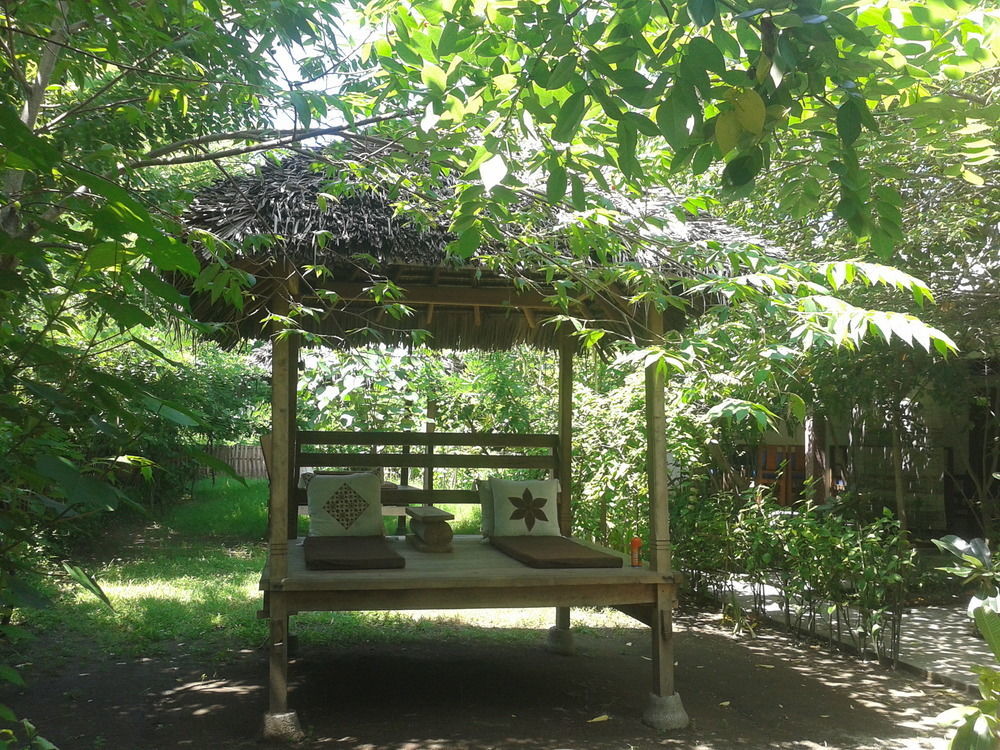 Putri Homestay Gili Meno Εξωτερικό φωτογραφία